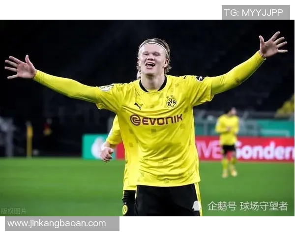 黑色星期五足球球星卡热潮：限量发售引领收藏风潮与投资潜力解析